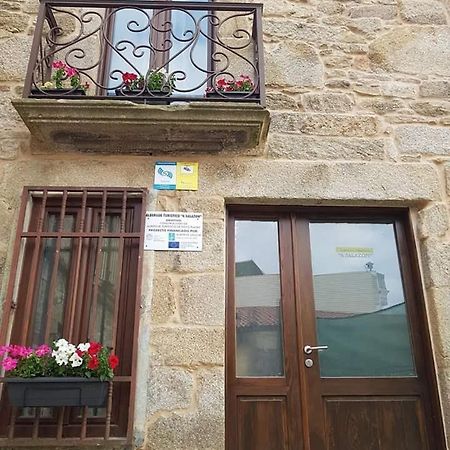 וילאנואבה דה ארוסה Albergue A Salazon מראה חיצוני תמונה