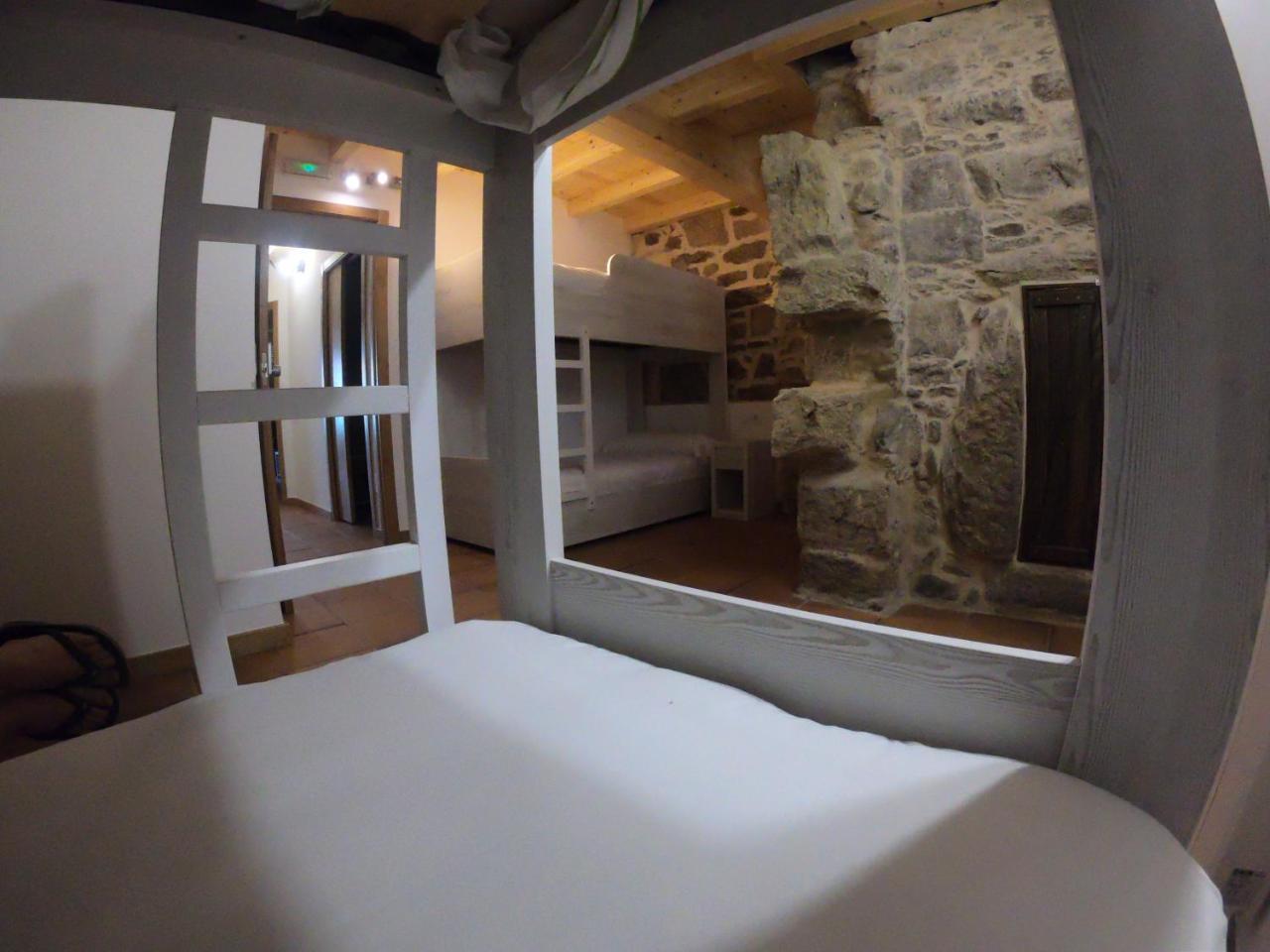 וילאנואבה דה ארוסה Albergue A Salazon מראה חיצוני תמונה